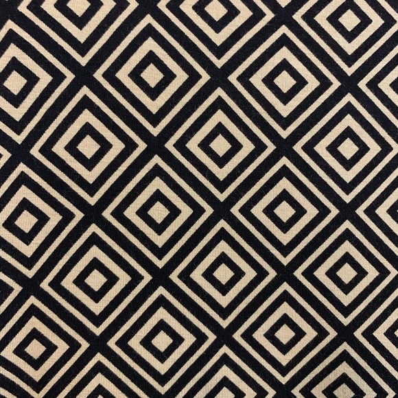 Michael Kors print top with zipper detailing size medium. - Picture 6 of 6